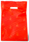 DittaDisplay Retail solutions sac plastique poignée découpée rouge or motif vigne plastic bag with cut-out handle red gold vine motif Plastiktüte mit ausgeschnittenem Henkel rot gold Rankenmotiv