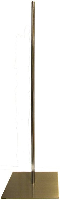 Basis aus gebürstetem Stahl für Büste