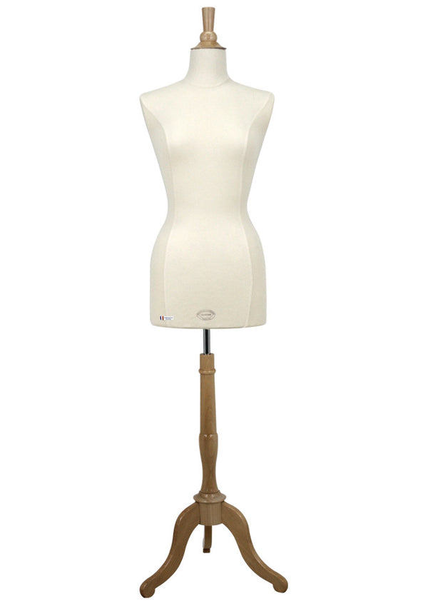 DittaDisplay Retail Solutions - Buste de vitrine haute qualité bois et tissus