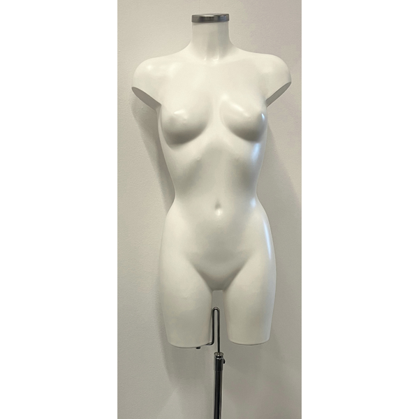 Adaptateur pour centrer un torse de mannequin sur support ou pied