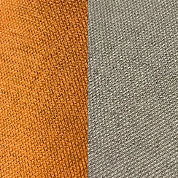 Détail du revêtement en toile bisonne d'un buste mannequin professionnel — rendu textile premium