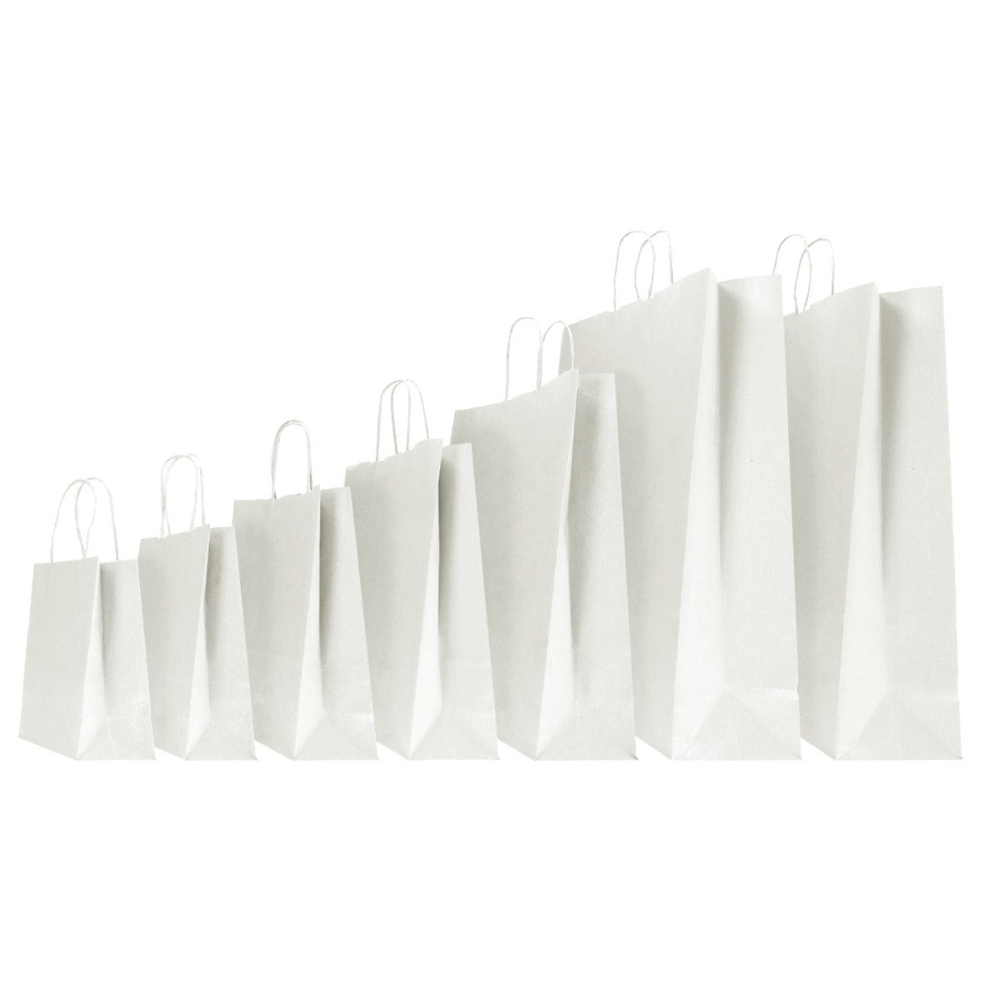 Carton de sacs kraft blancs avec poignées torsadées, disponibles en 7 formats. Élégants et robustes, parfaits pour boutiques, traiteurs et commerces de proximité.