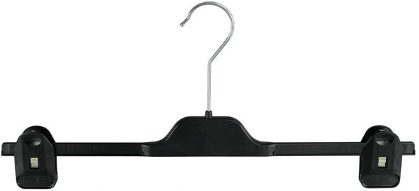 Cintre à pinces noir en plastique recyclé – 30 à 46 cm, solide et écologique pour vêtements en boutique
