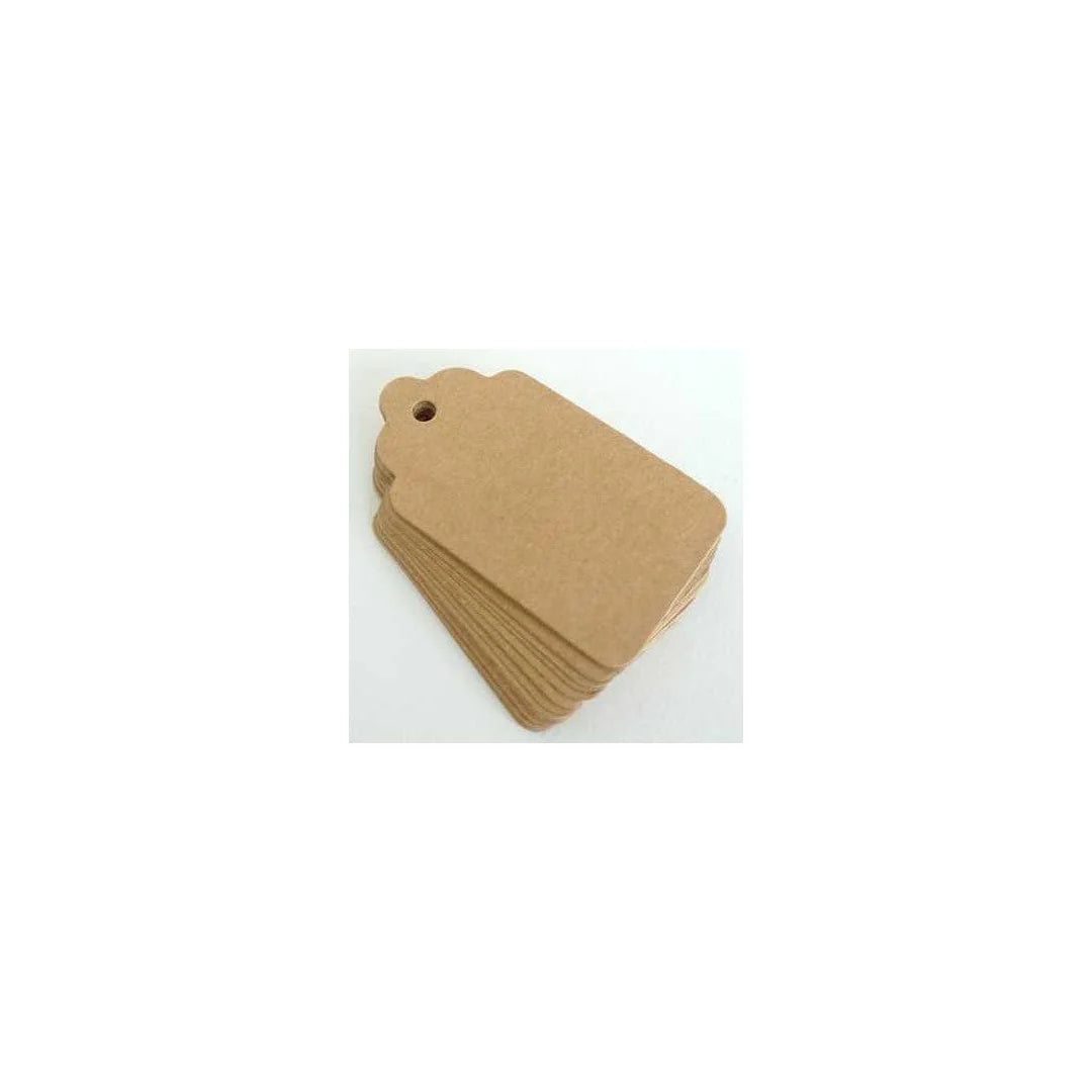 Étiquettes carton à trou kraft naturel et noir en trois formats pour boutiques