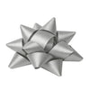 Étoiles adhésives argent crépon pour emballages et vitrines. Décoratives, pratiques et élégantes, idéales pour cadeaux et promotions.