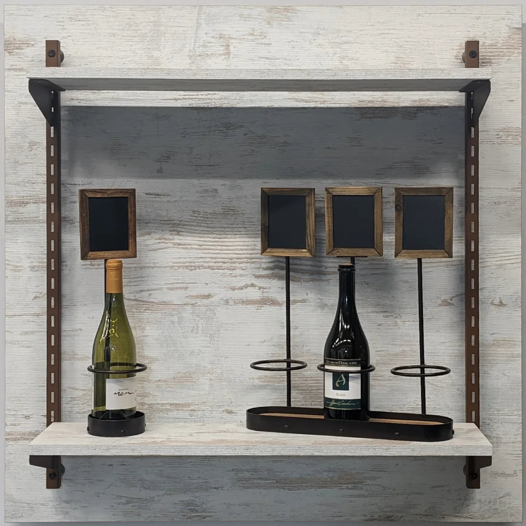 Paroi murale de présentation pour vins en métal brut finition corten avec support 8 bouteilles — Modèle 1