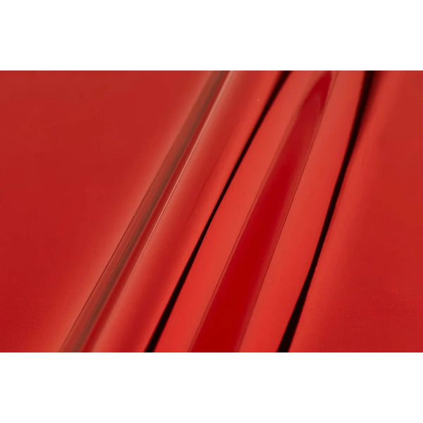 Détail pochette polypropylène brillante rouge pour emballage cadeau boutique