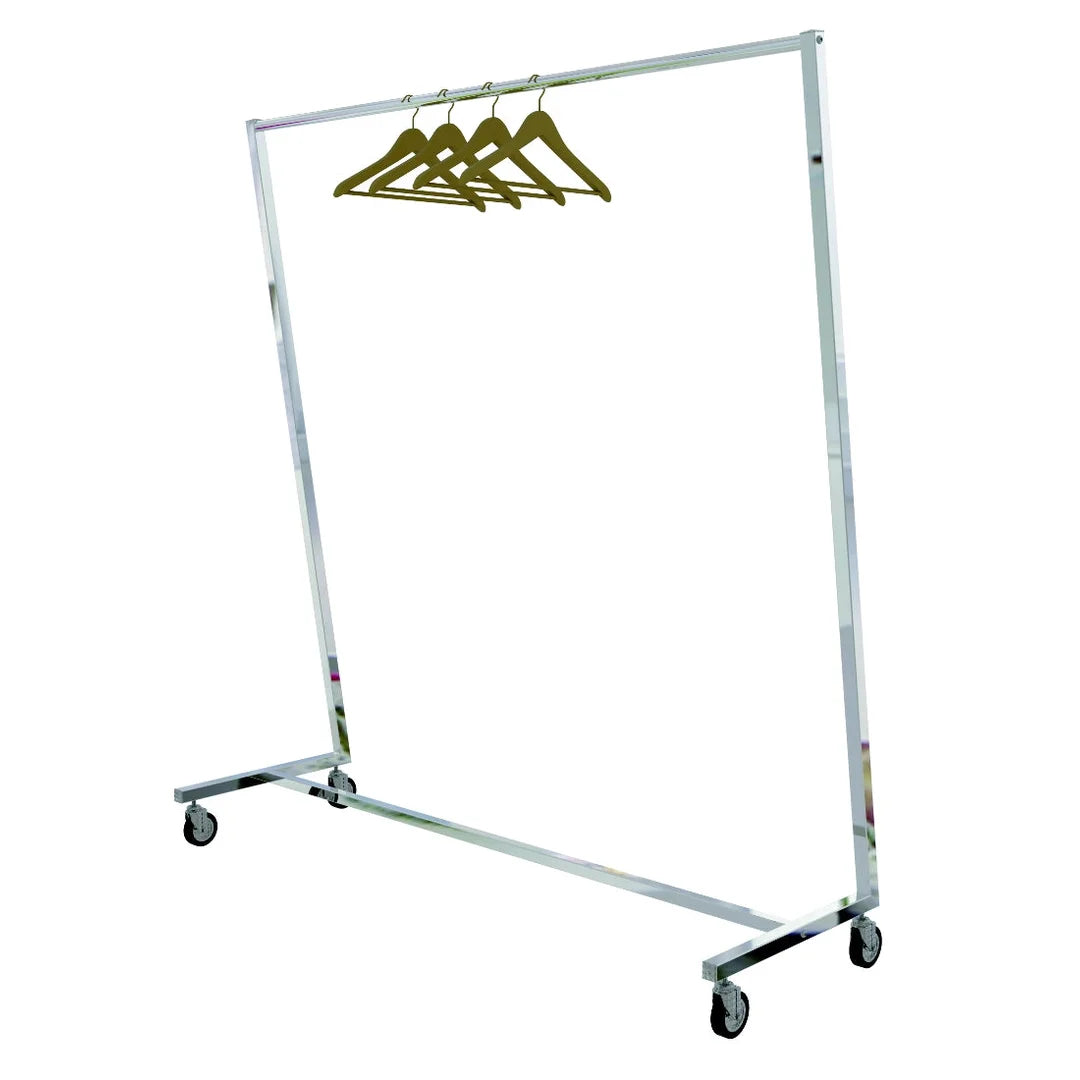 Portant en L oblique tube carré finition chromée pour boutique prêt-à-porter, charge 50 kg