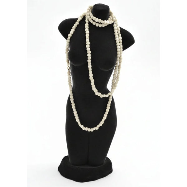 Présentoir bijoux floqué velours noir 15 x 35 cm pour vitrine et comptoir de bijouterie