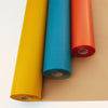 Rouleau de papier couleur kraft brun naturel 60 g/m², recyclable et solide, idéal pour emballage cadeau, fleuristes, traiteurs et commerces de détail.