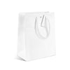 sac boutique luxe en kraft blanc mat avec poignées papier résistantes, élégant et recyclable, disponible en plusieurs formats
