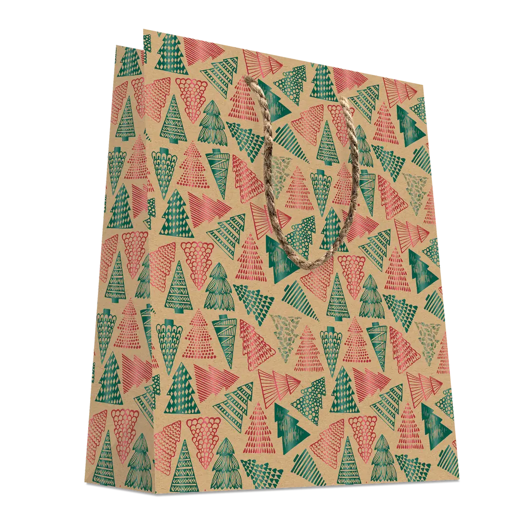 Sacs papier kraft décorés de sapins métallisées rouges et verts pour emballages festifs