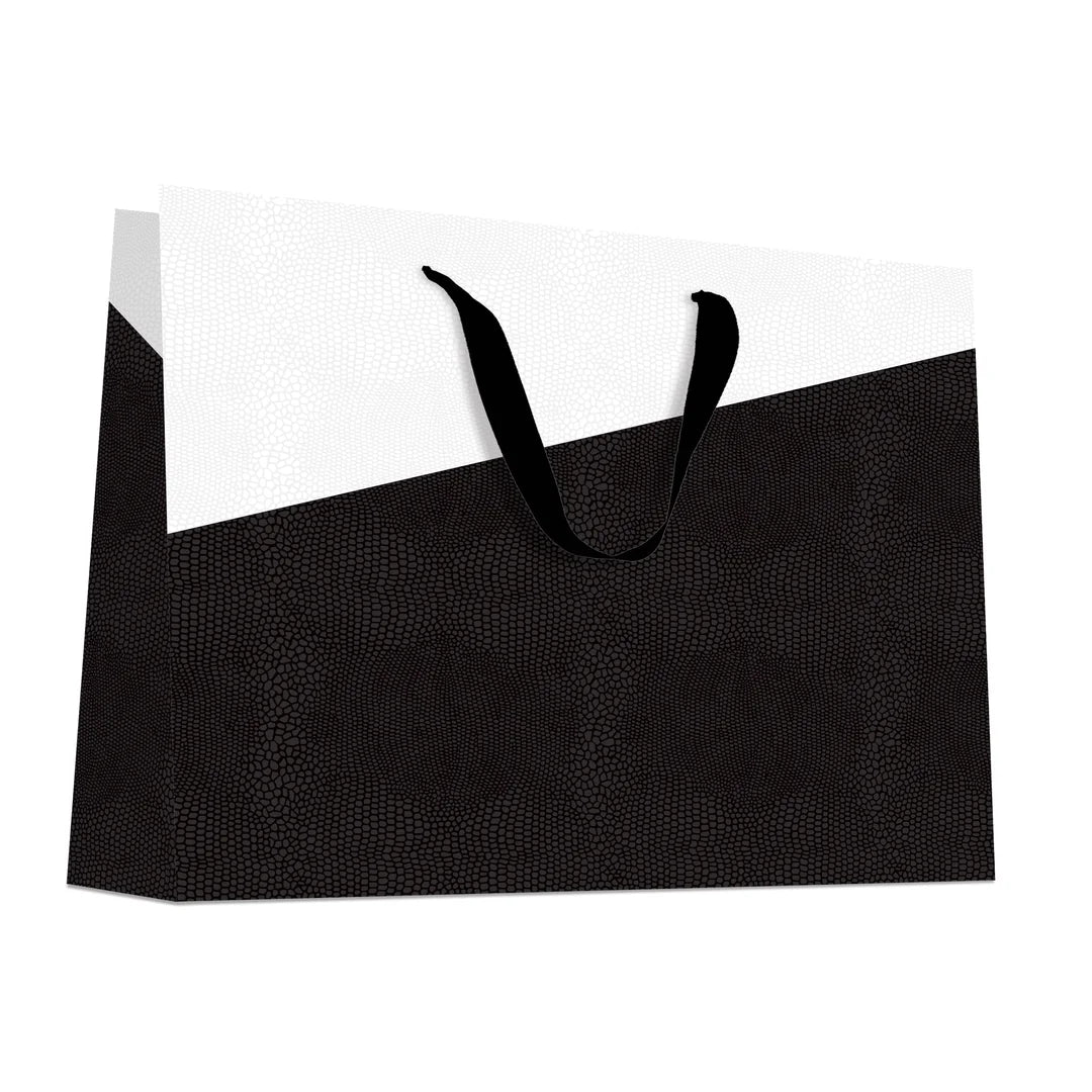 Sac luxe papier gaufré effet lézard noir et blanc avec poignées ruban noir, format horizontal