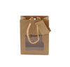 Sac vitrine vertical kraft brun avec fenêtre, 175 g/m², poignées cordelières et fond renforcé, carte cadeau incluse. Élégant et recyclable.