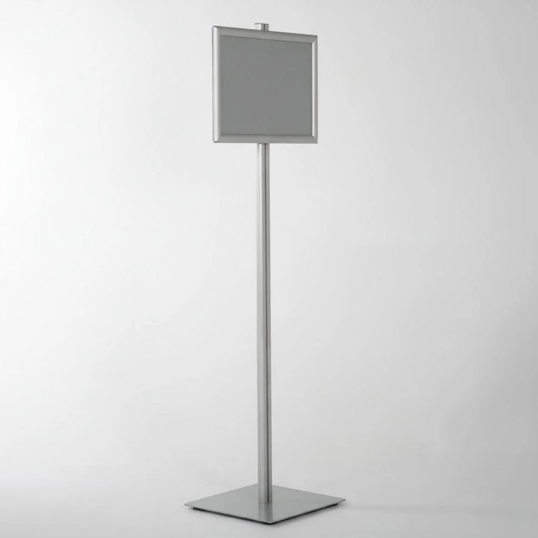 Support d'affichage A3 sur pied réglable en hauteur – signalétique commerce et restauration, finition alu