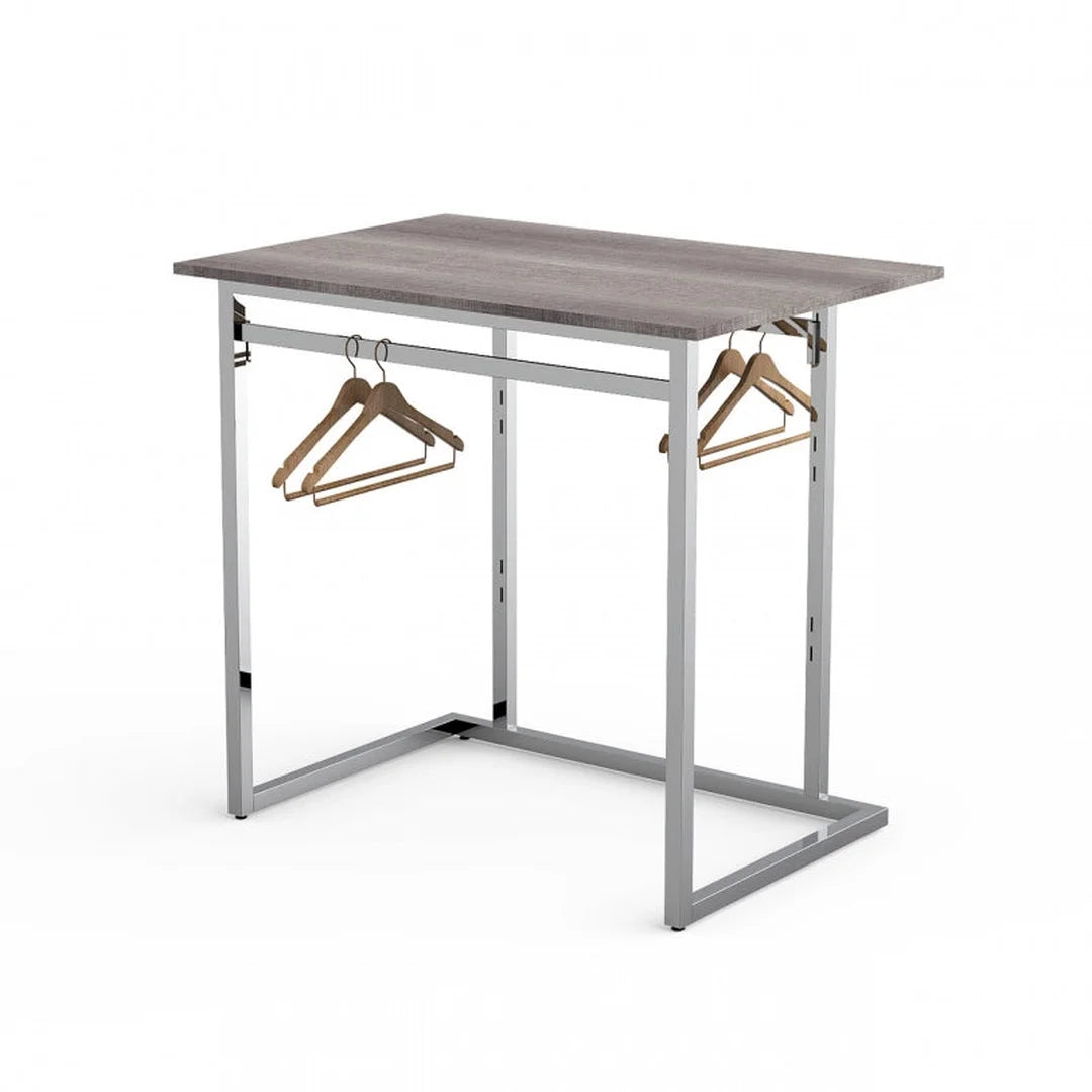 Table de présentation Triplo H 97 cm finition chromée avec 2 barres penderies, structure modulaire pour magasin