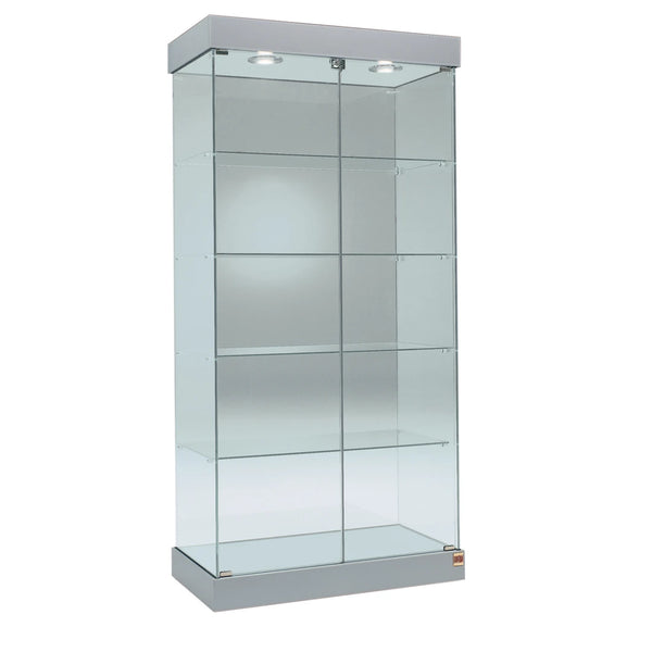 Vitrine colonne en verre avec portes verrouillable et étagères pour exposition en boutique.