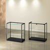 Grande vitrine d’exposition TM-95B en verre avec structure aluminium noir.