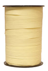 Bobine de crépon crème mat 250 m, souple et résistante. Idéale pour fleuristes, emballages cadeaux, décorations et présentations.