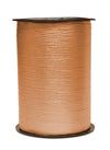 Bobine de crépon cuivre mat 250 m, souple et résistante. Idéale pour fleuristes, emballages cadeaux, décorations et présentations.