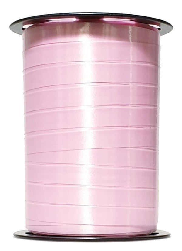 bobine rose clair satinée 250 m, idéale pour emballages cadeaux, compositions florales et décorations événementielles