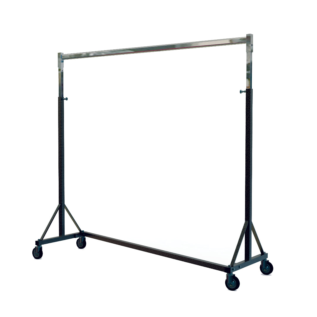 Penderie réglable en métal noir et chrome avec grandes roues de 8 cm – structure robuste pour boutiques et showrooms