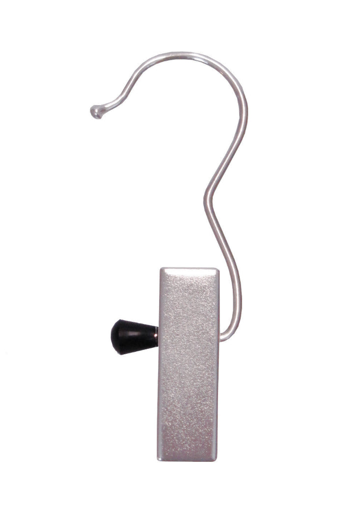 Pince en métal avec crochet cintre 36 mm – compacte, robuste et élégante pour suspendre vêtements et accessoires en magasin