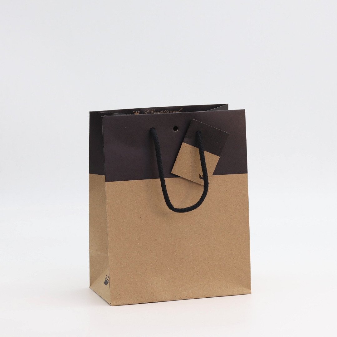 sac kraft naturel 175 g/m² avec impression noire de la collection L’Exceptionnel Line, élégant et robuste, idéal pour boutiques haut de gamme et cadeaux